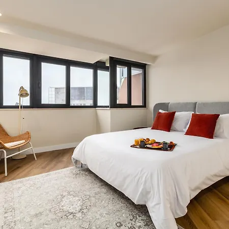 Aspasios Bonjardim Appartement *